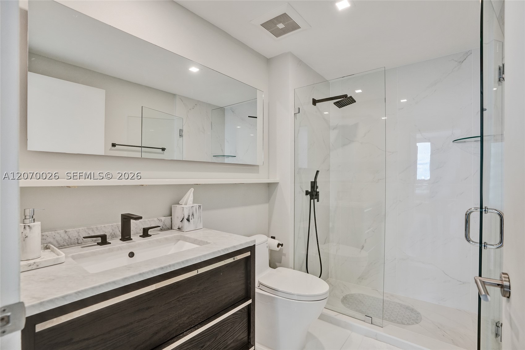 image Acqualina Residences27