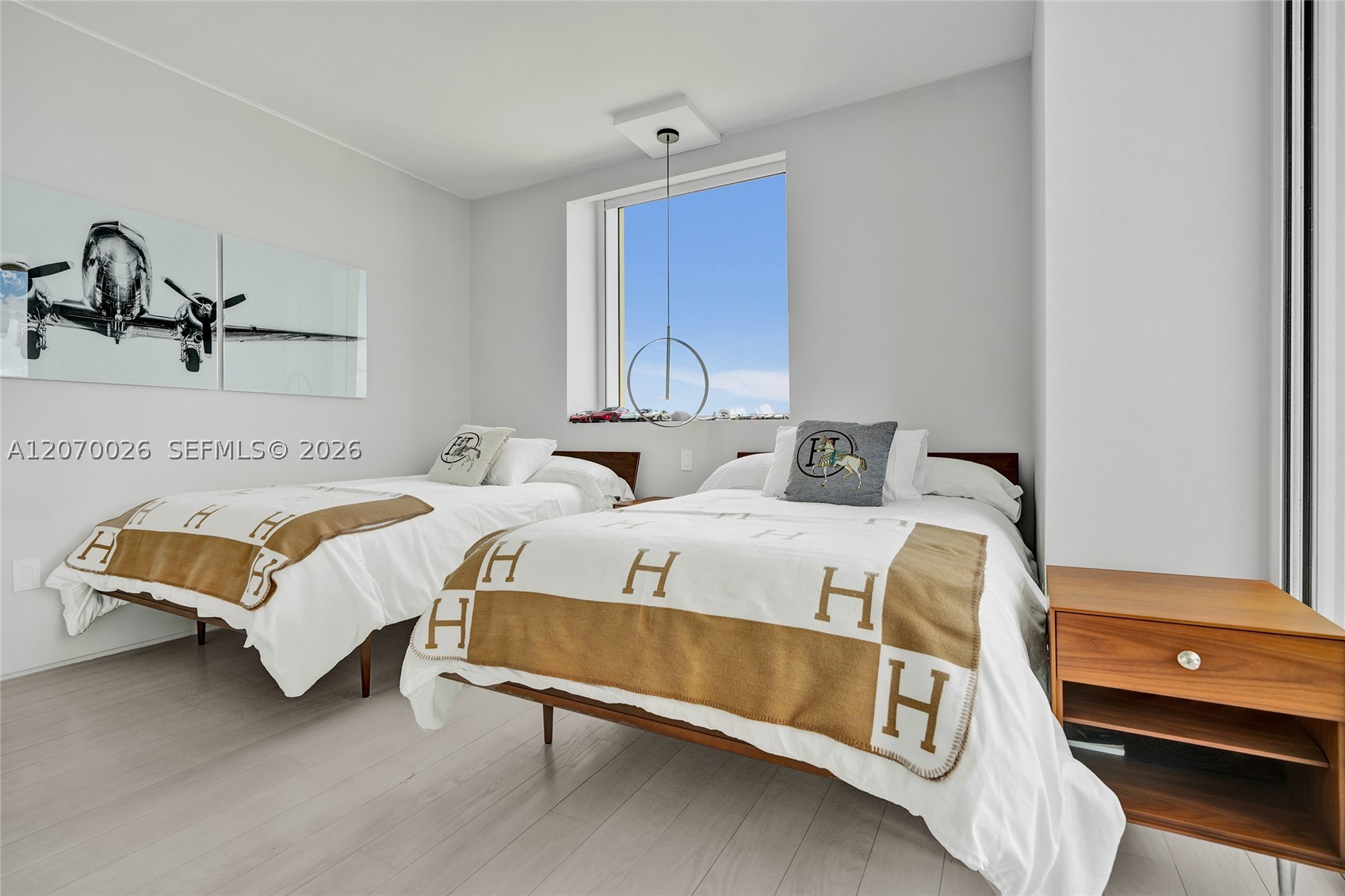 image Acqualina Residences30
