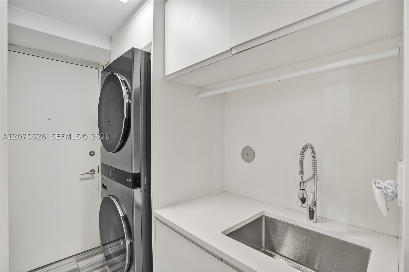 image Acqualina Residences40