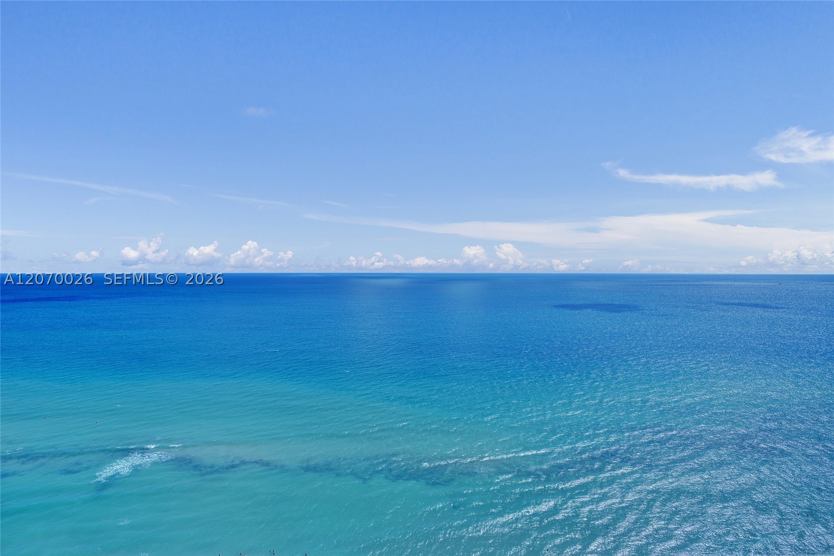 image Acqualina Residences41