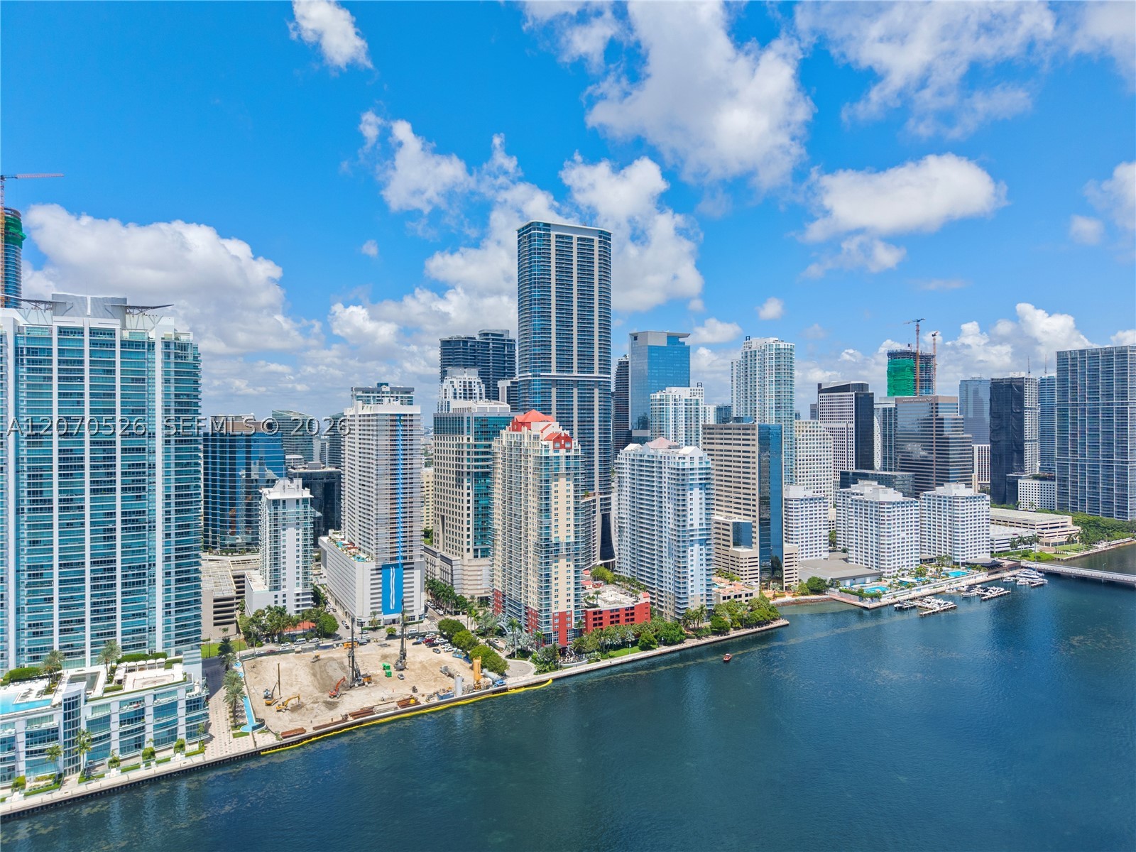 image The Club at Brickell Bay24