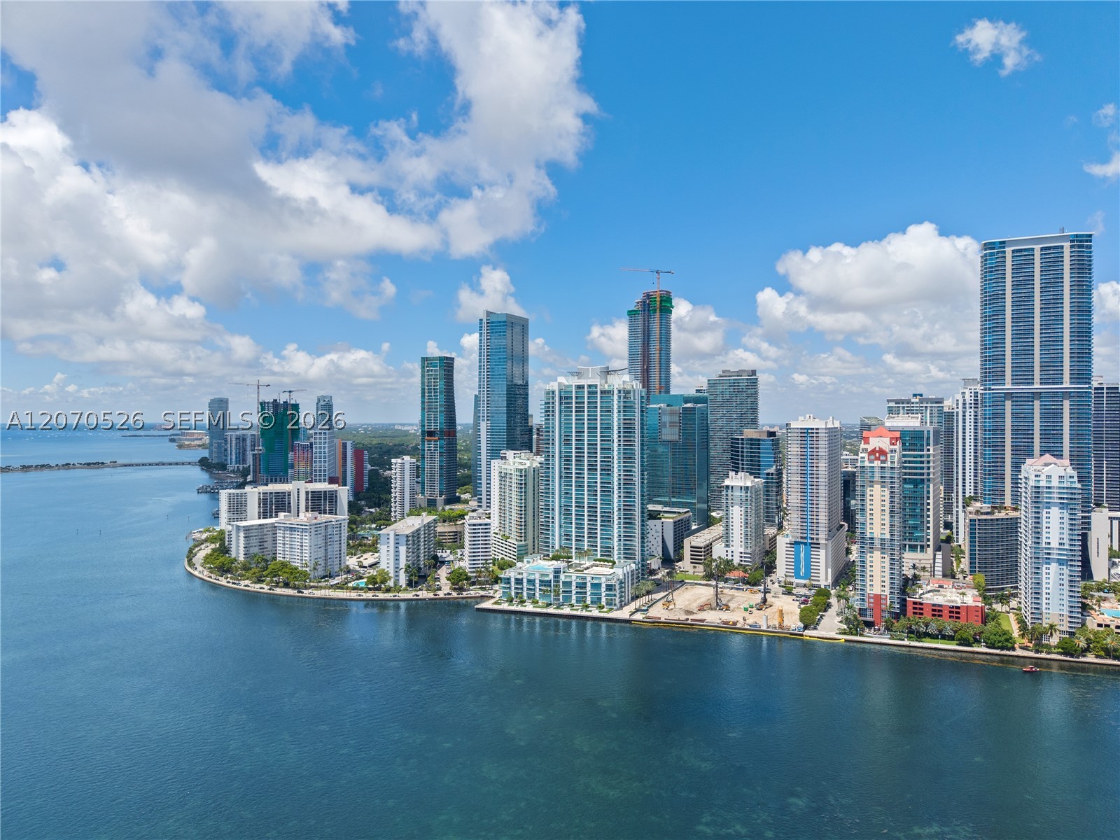 image The Club at Brickell Bay26