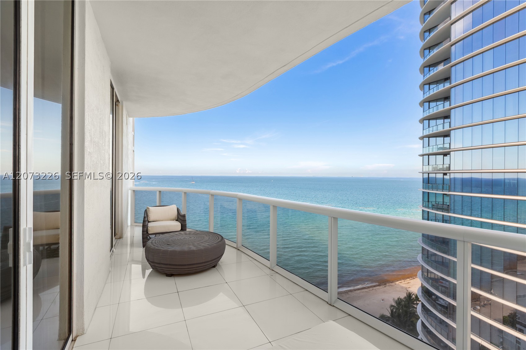 15811 Collins Ave #1702