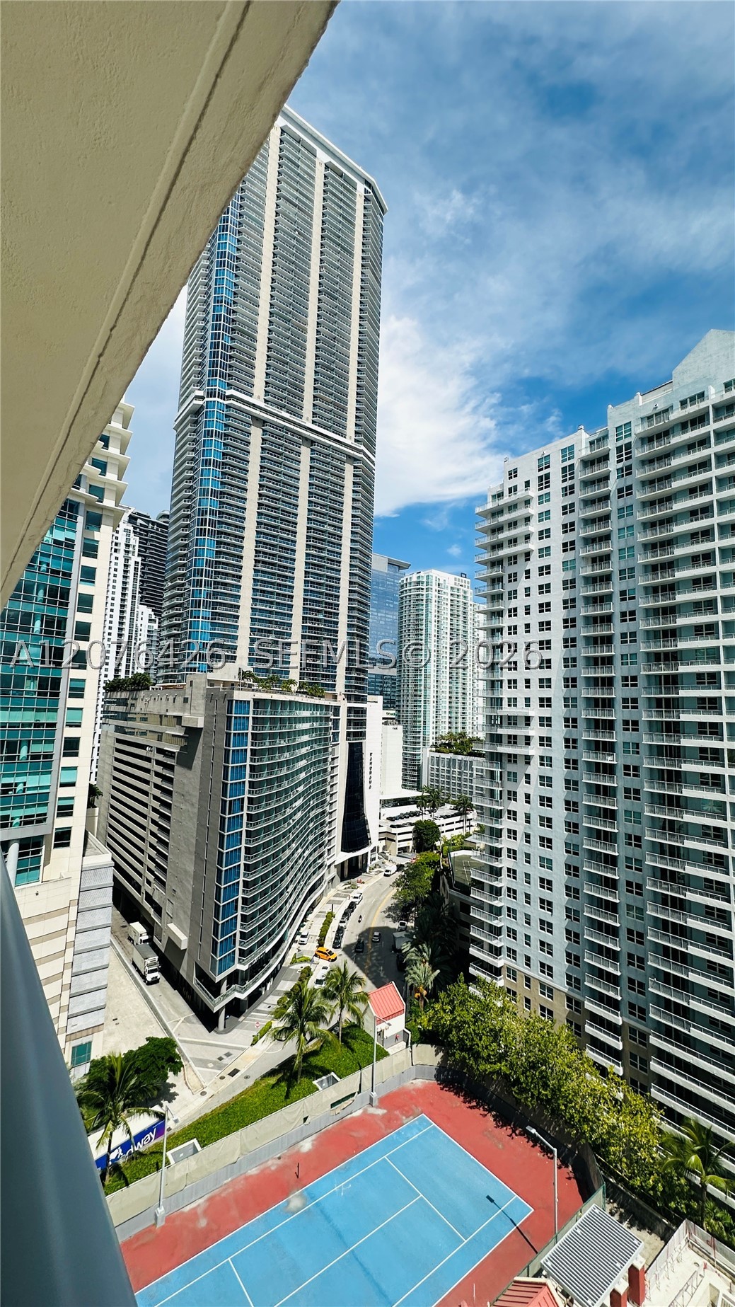 image The Mark on Brickell30