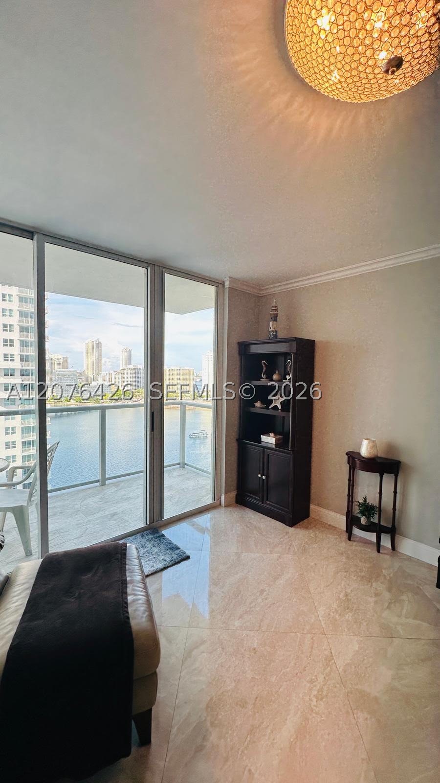 image The Mark on Brickell7