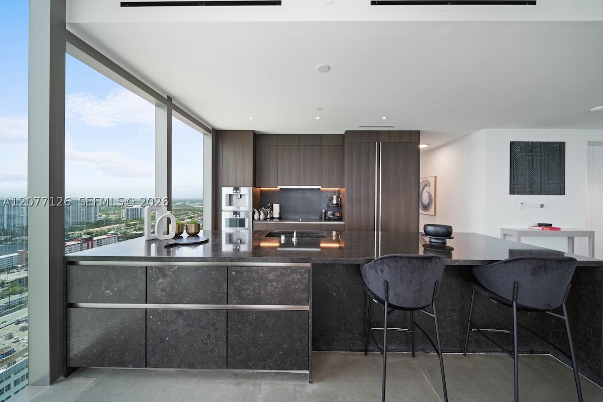 2000 S Ocean Dr #31B Hallandale Beach, FL 33009