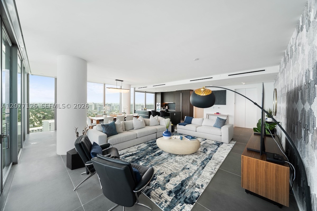 2000 S Ocean Dr #31B Hallandale Beach, FL 33009