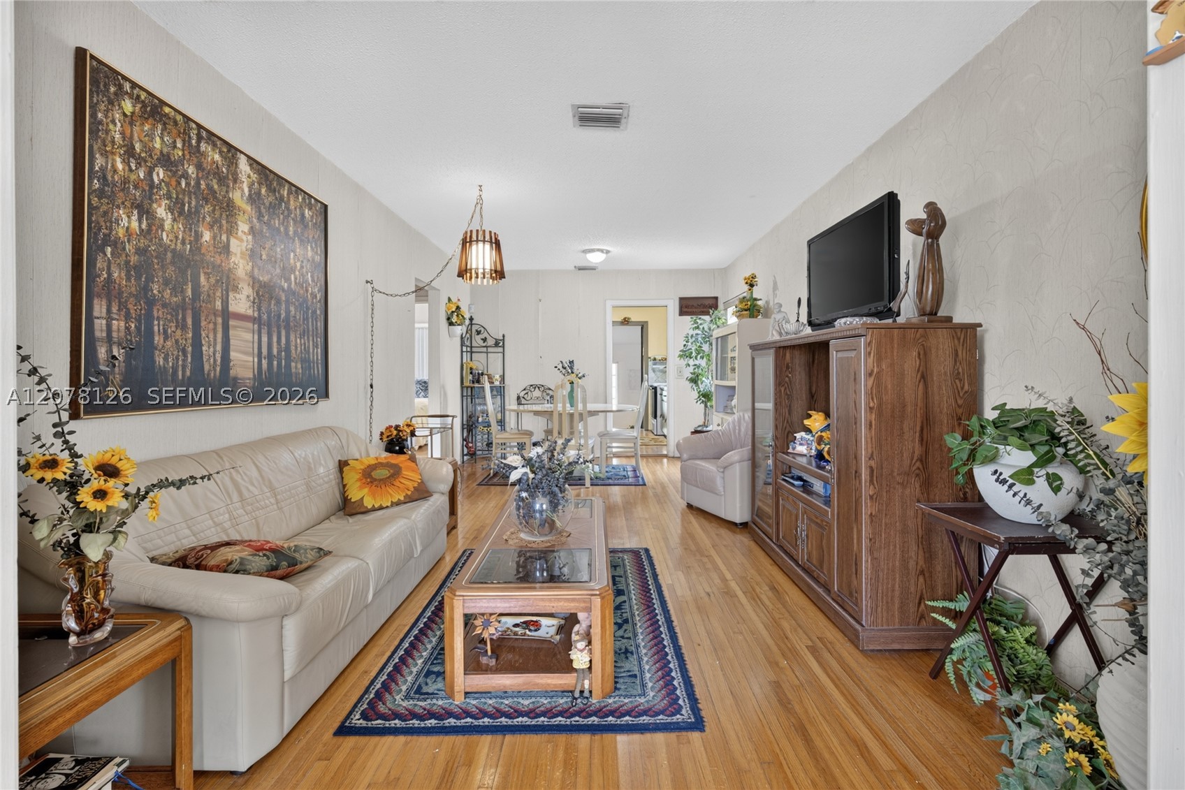 4940 SW 5th Ter
