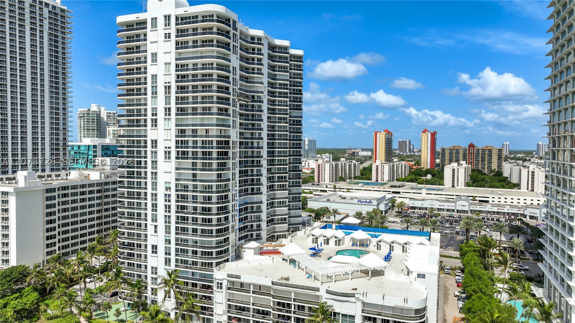 16711 Collins Ave #907 Sunny Isles Beach, FL 33160