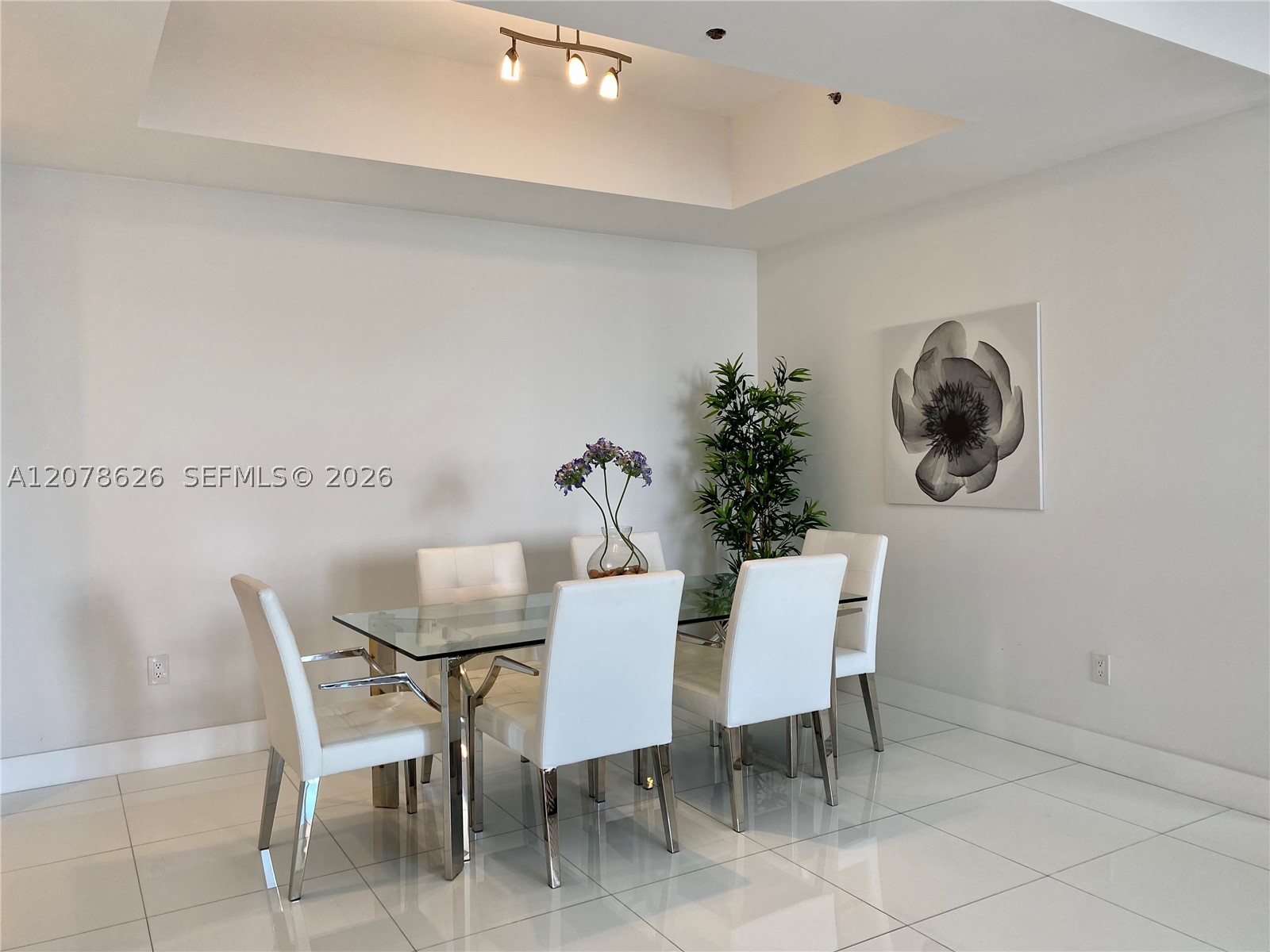 15811 Collins Ave #1605 Sunny Isles Beach, FL 33160