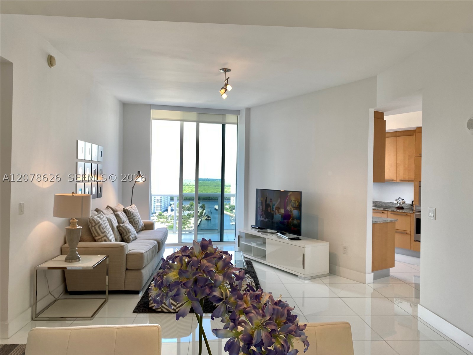 15811 Collins Ave #1605 Sunny Isles Beach, FL 33160