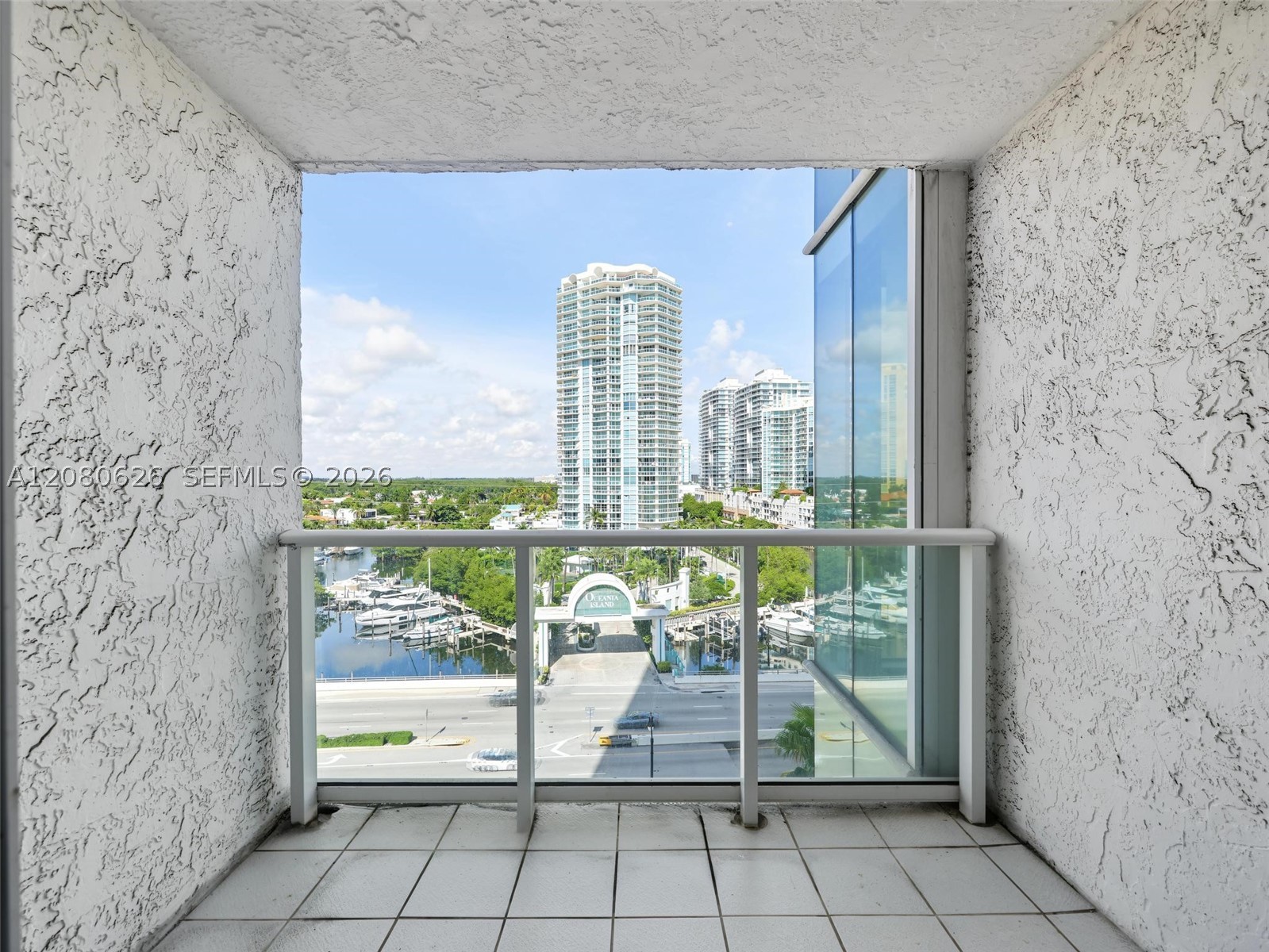 16445 Collins Ave #828 Sunny Isles Beach, FL 33160