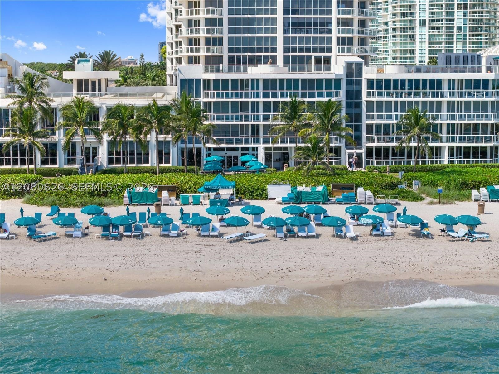 16445 Collins Ave #828 Sunny Isles Beach, FL 33160