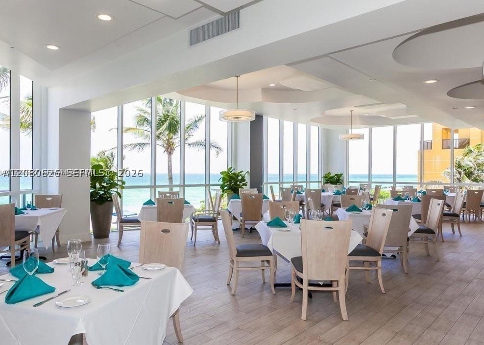 16445 Collins Ave #828 Sunny Isles Beach, FL 33160
