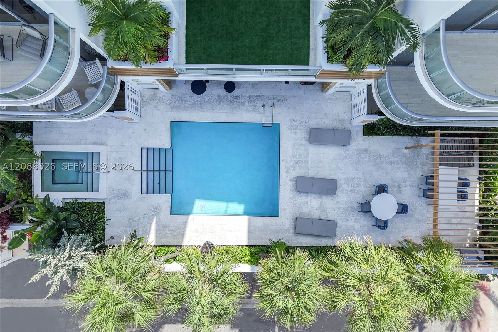 image Ocean Park South Beach23