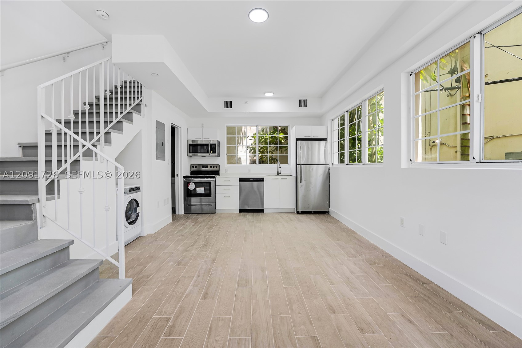 1519 Pennsylvania Ave #10