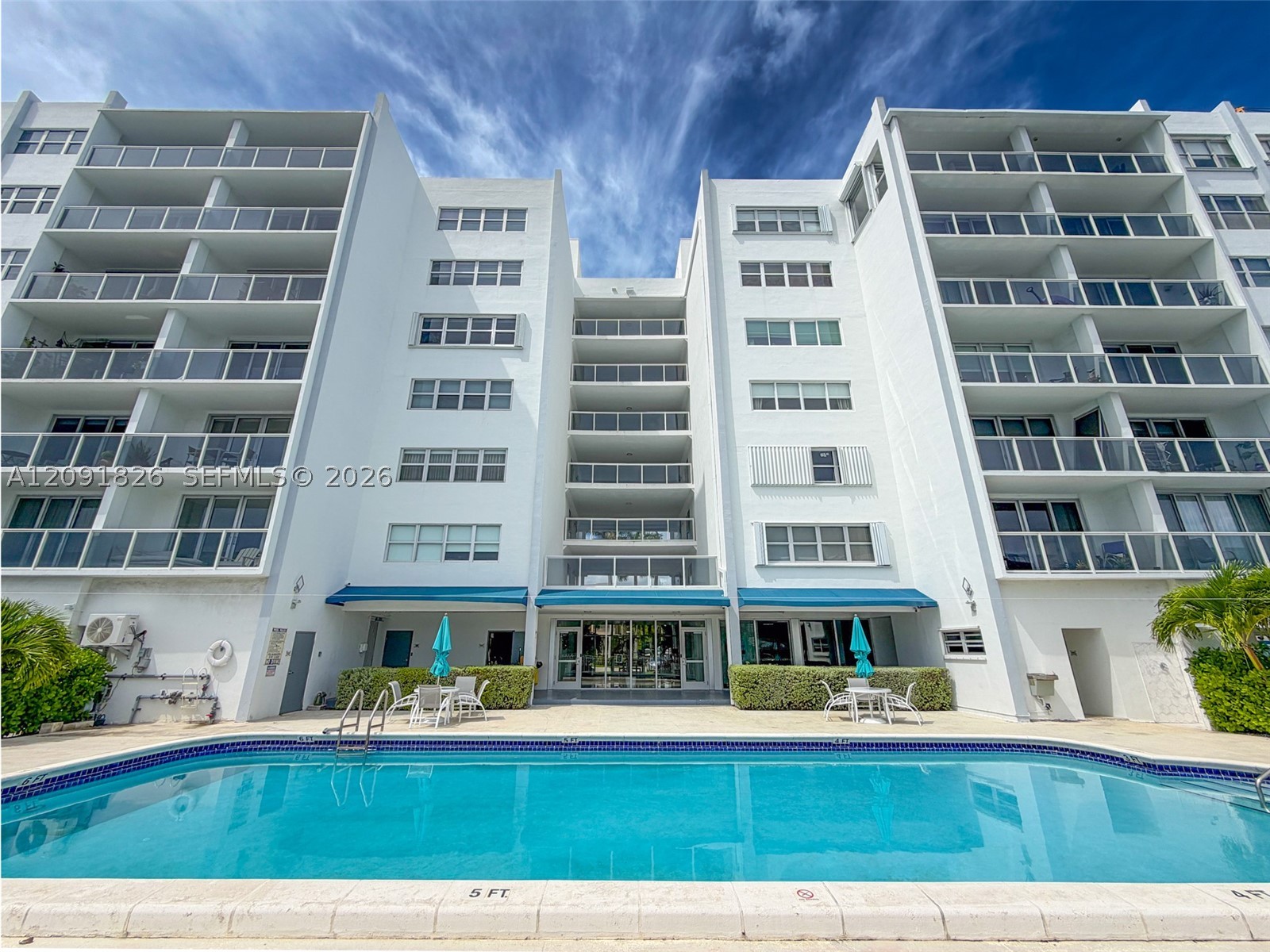 9381 E Bay Hbr Dr #202S