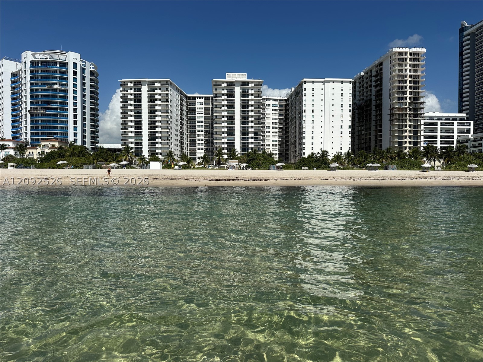 6039 Collins Ave #721