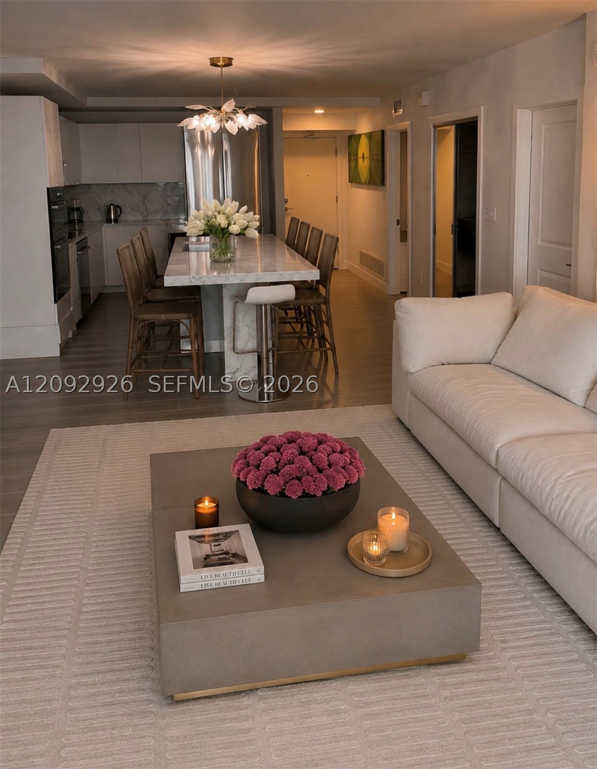 2301 Collins Ave #1019
