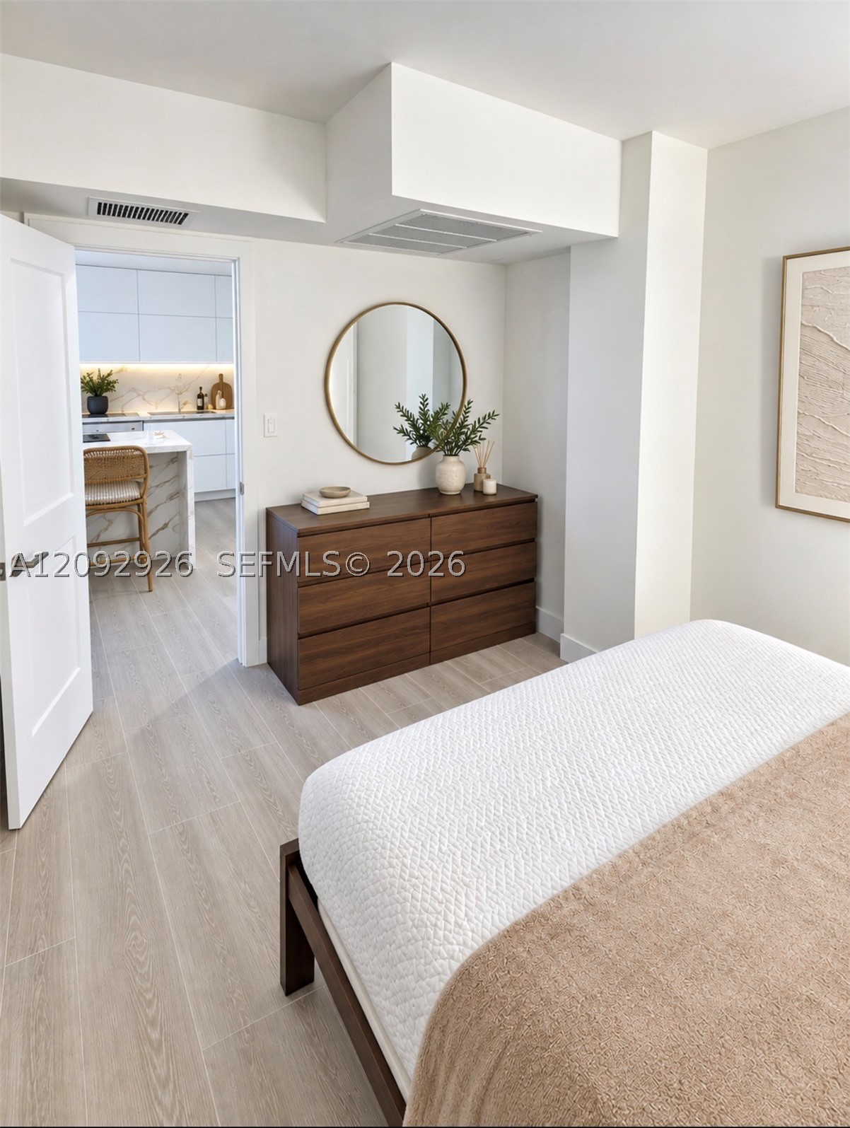 2301 Collins Ave #1019 Miami Beach, FL 33139