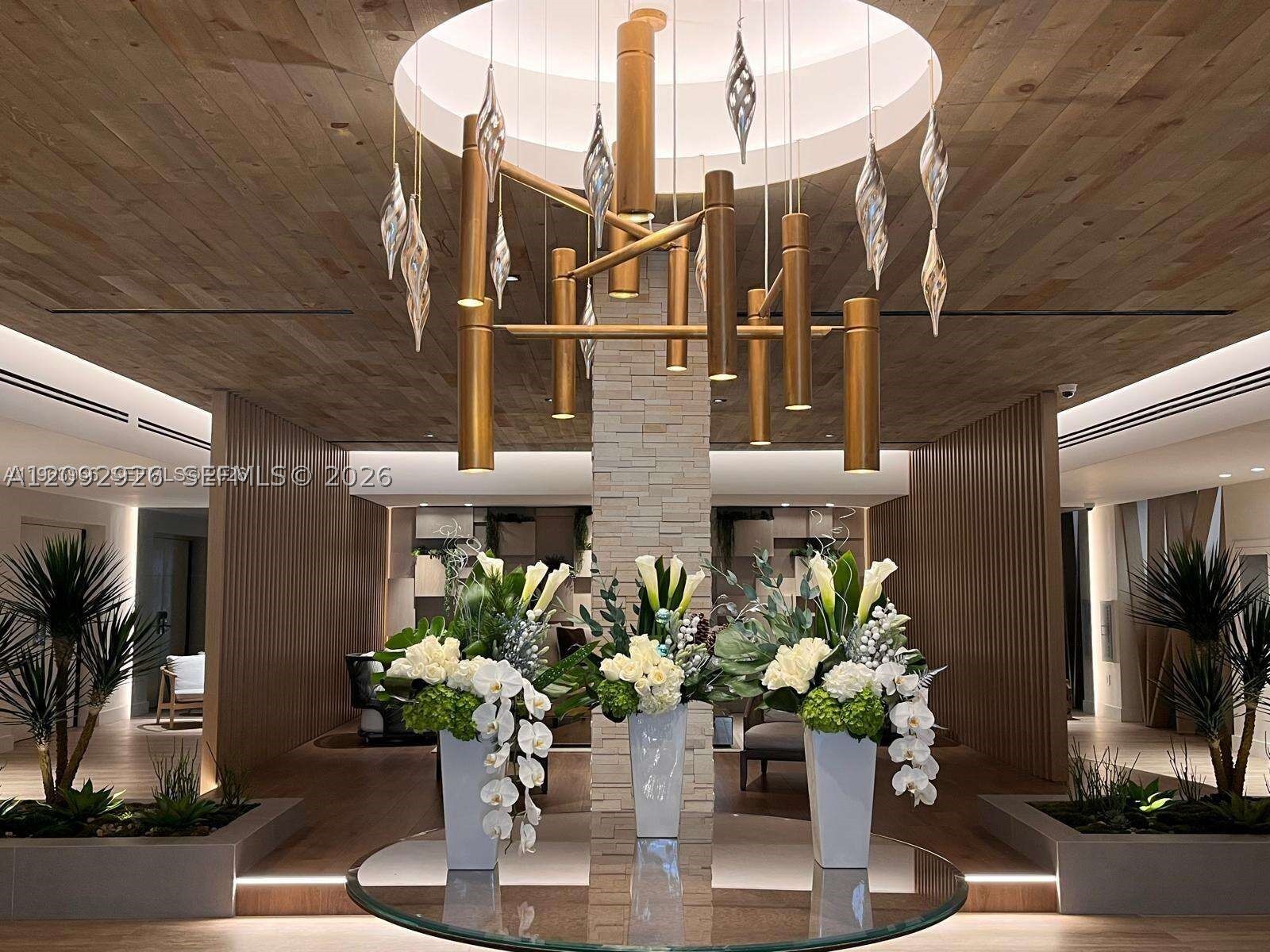 2301 Collins Ave #1019 Miami Beach, FL 33139