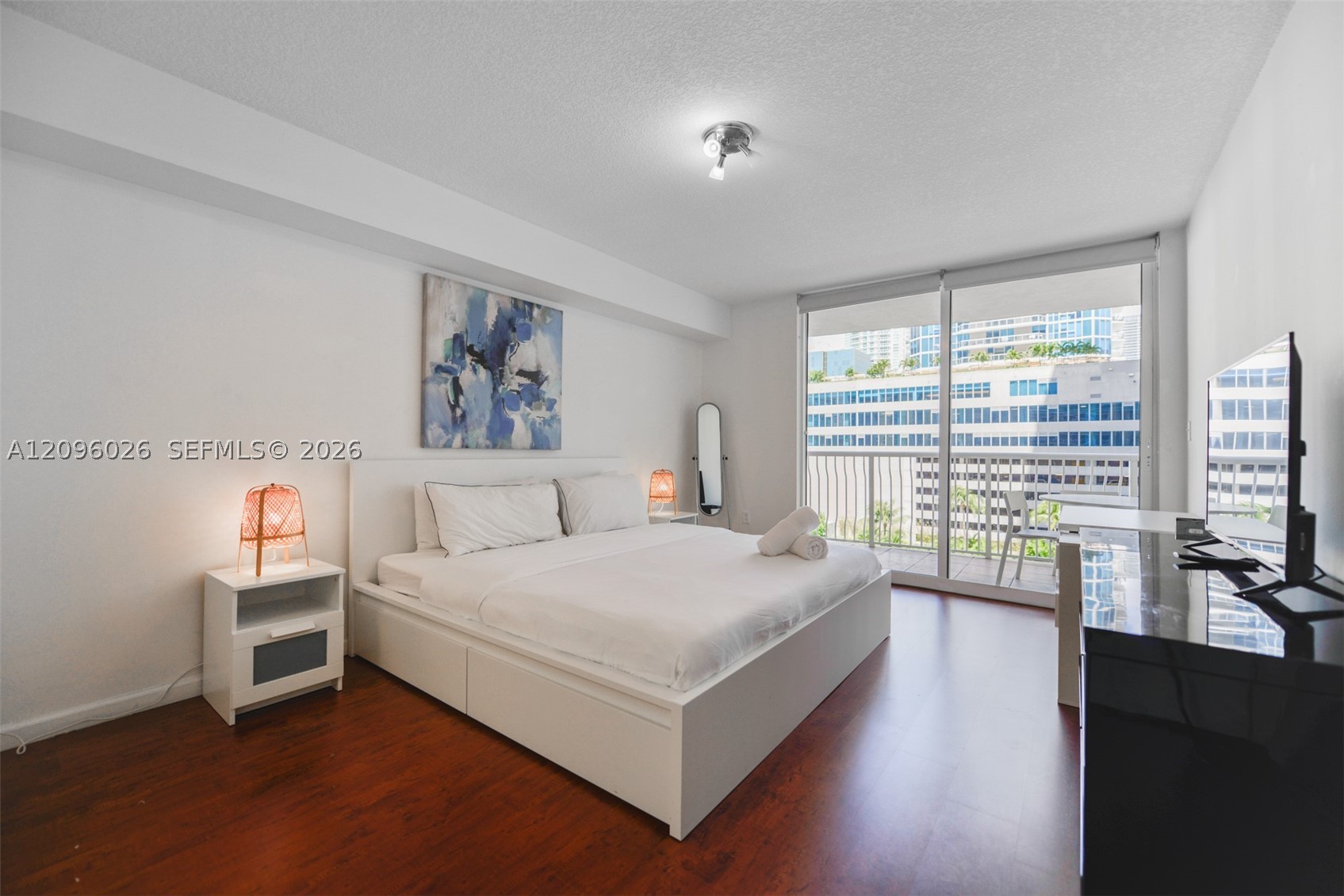 image The Club at Brickell Bay1