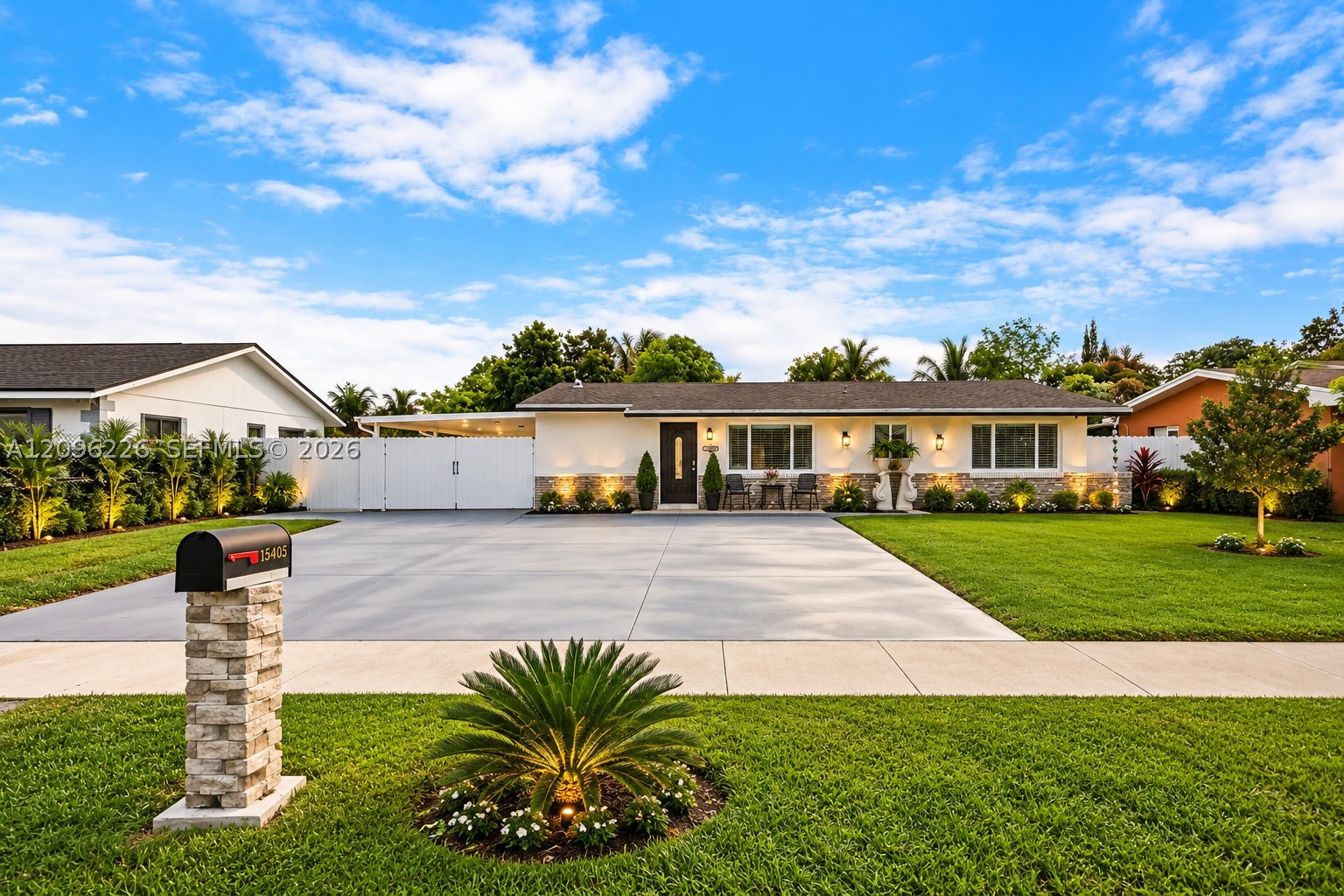 15405 SW 104th Ave