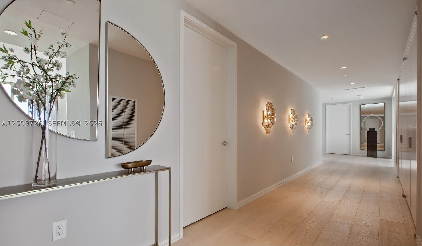 300 Collins Ave #PH2 Miami Beach, FL 33139