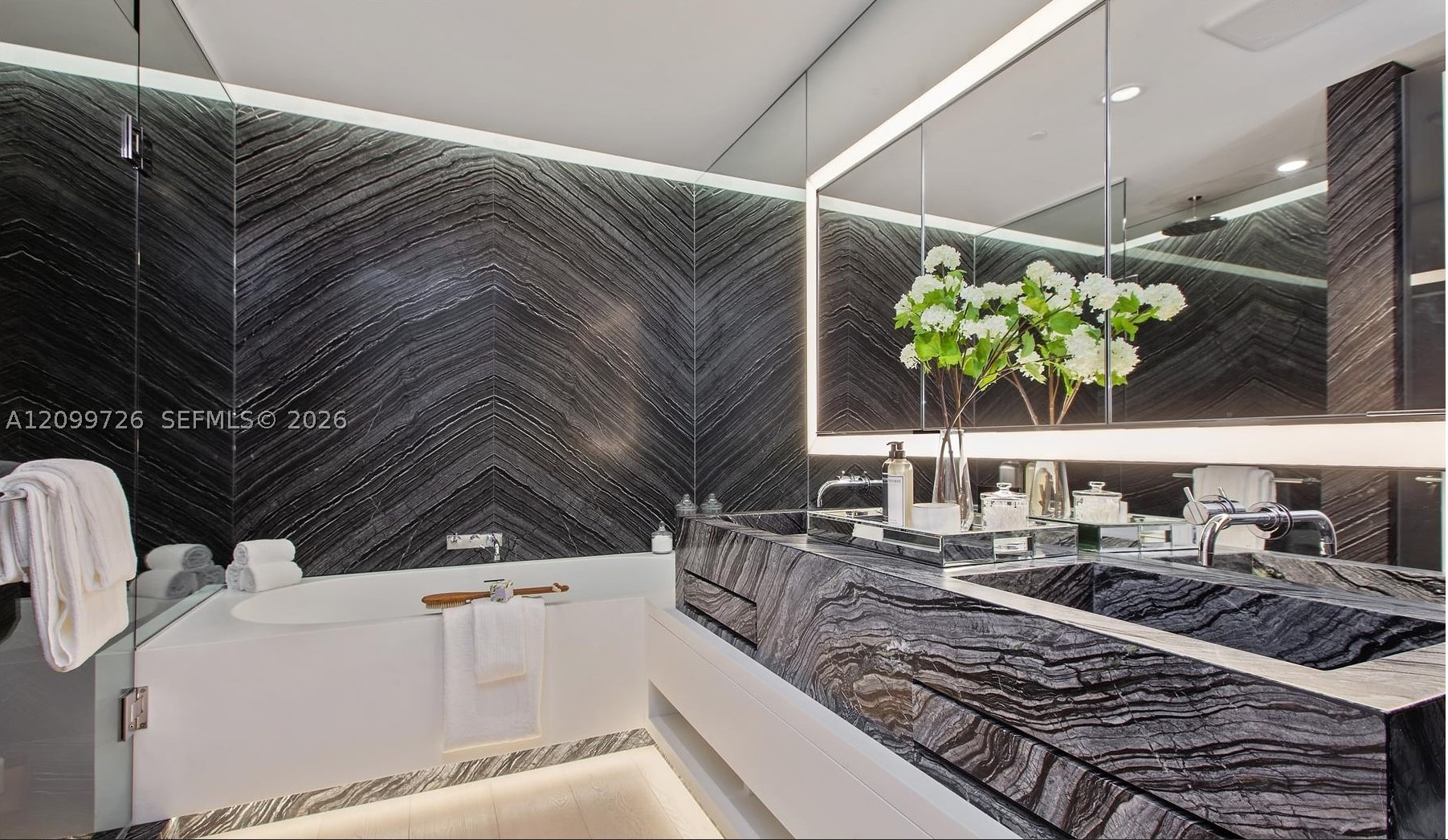 300 Collins Ave #PH2 Miami Beach, FL 33139