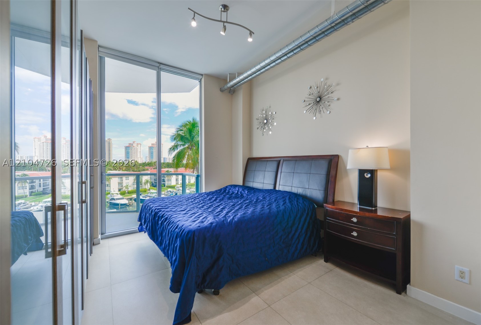 image Uptown Marina Lofts12
