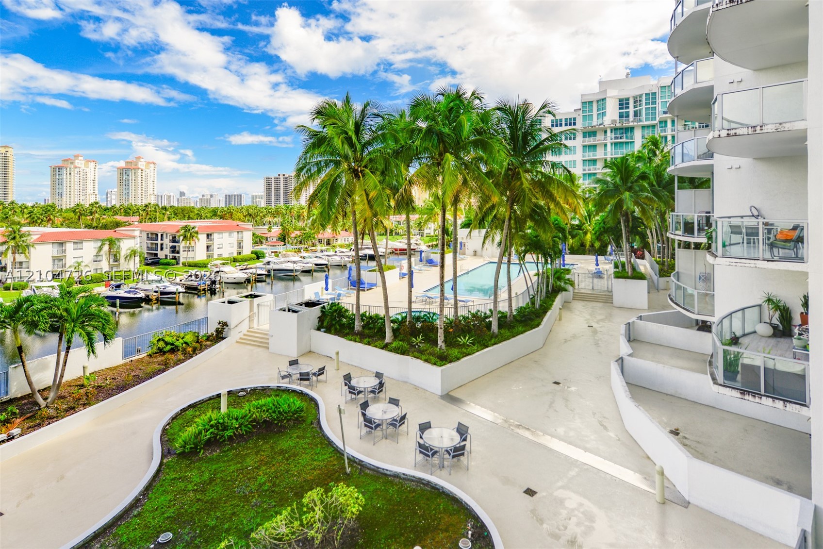 image Uptown Marina Lofts23