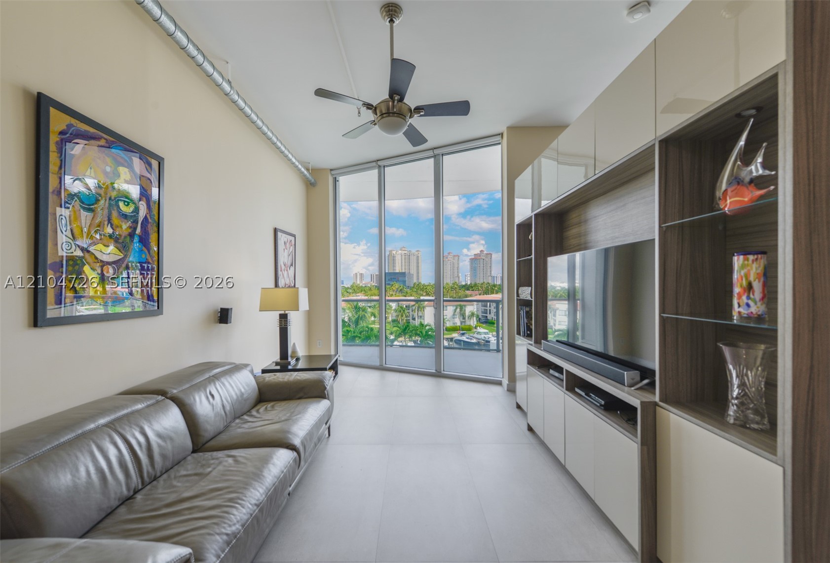 image Uptown Marina Lofts5