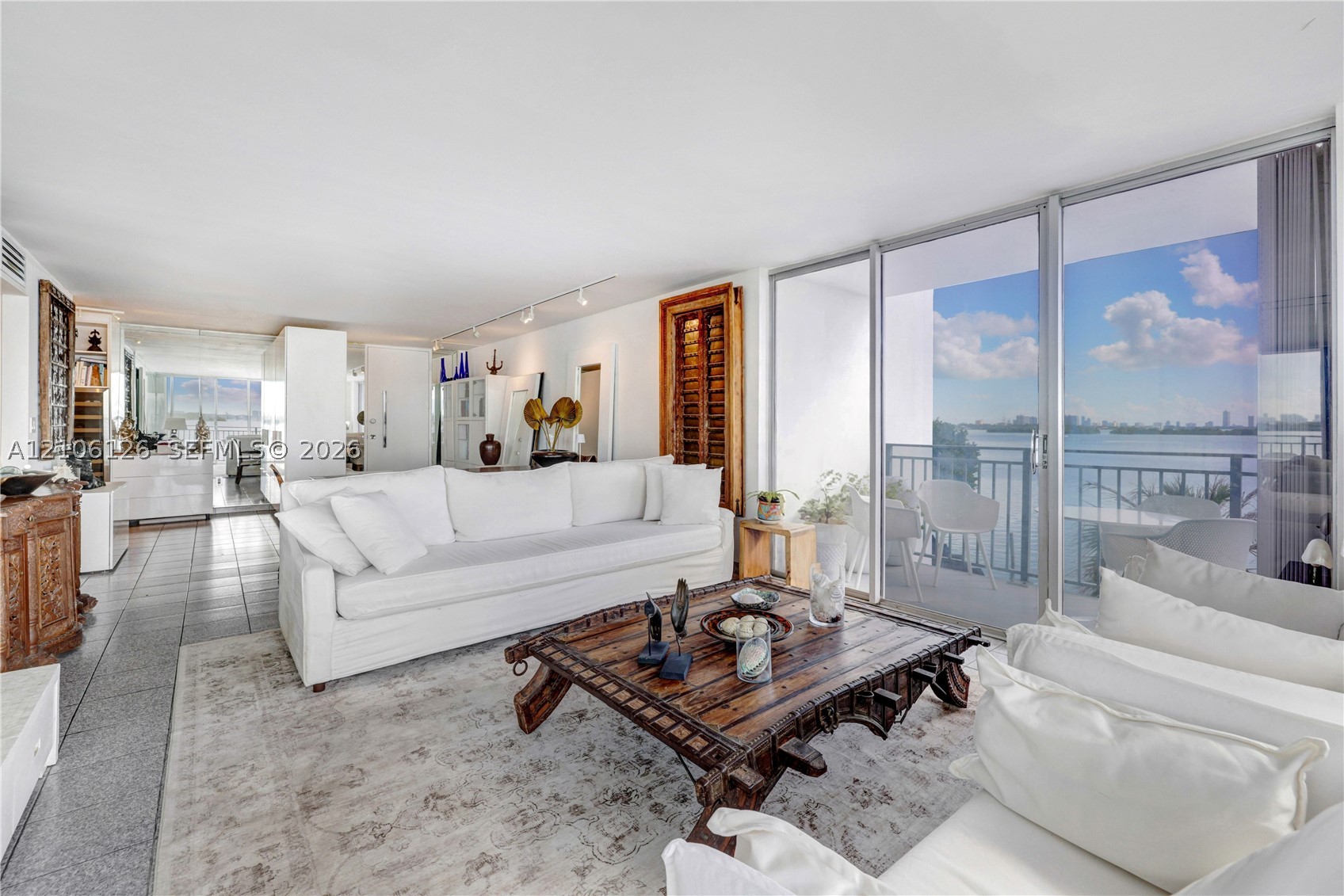 770 NE 69th St #4I Miami, FL 33138