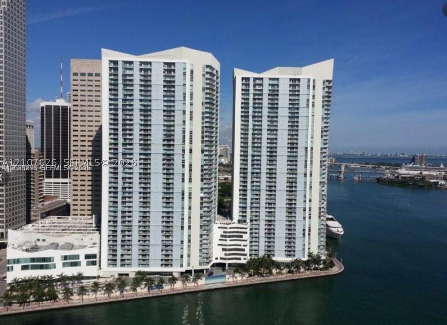 325 S Biscayne Blvd #1116