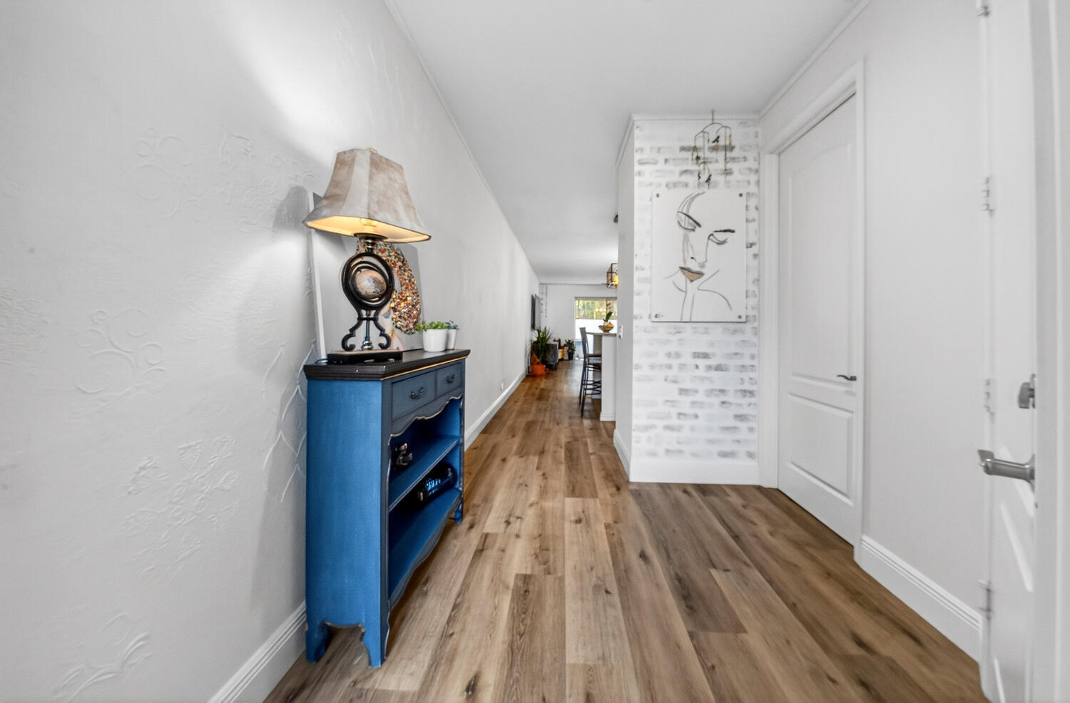 1942 NE 32nd Lighthouse Point, FL 33064