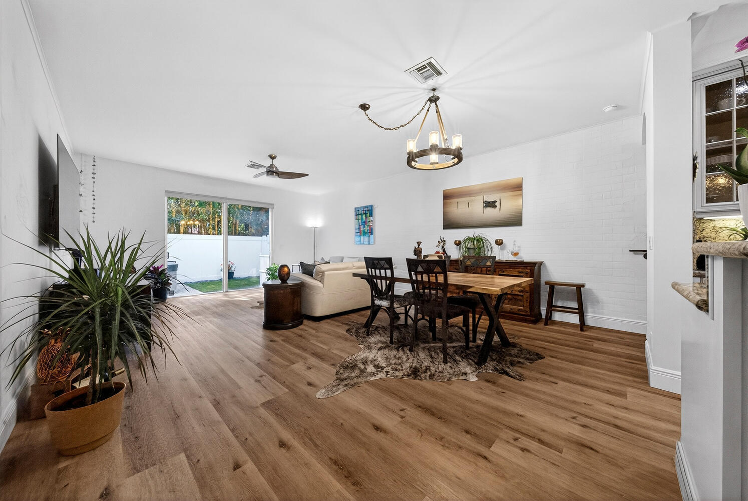 1942 NE 32nd Lighthouse Point, FL 33064