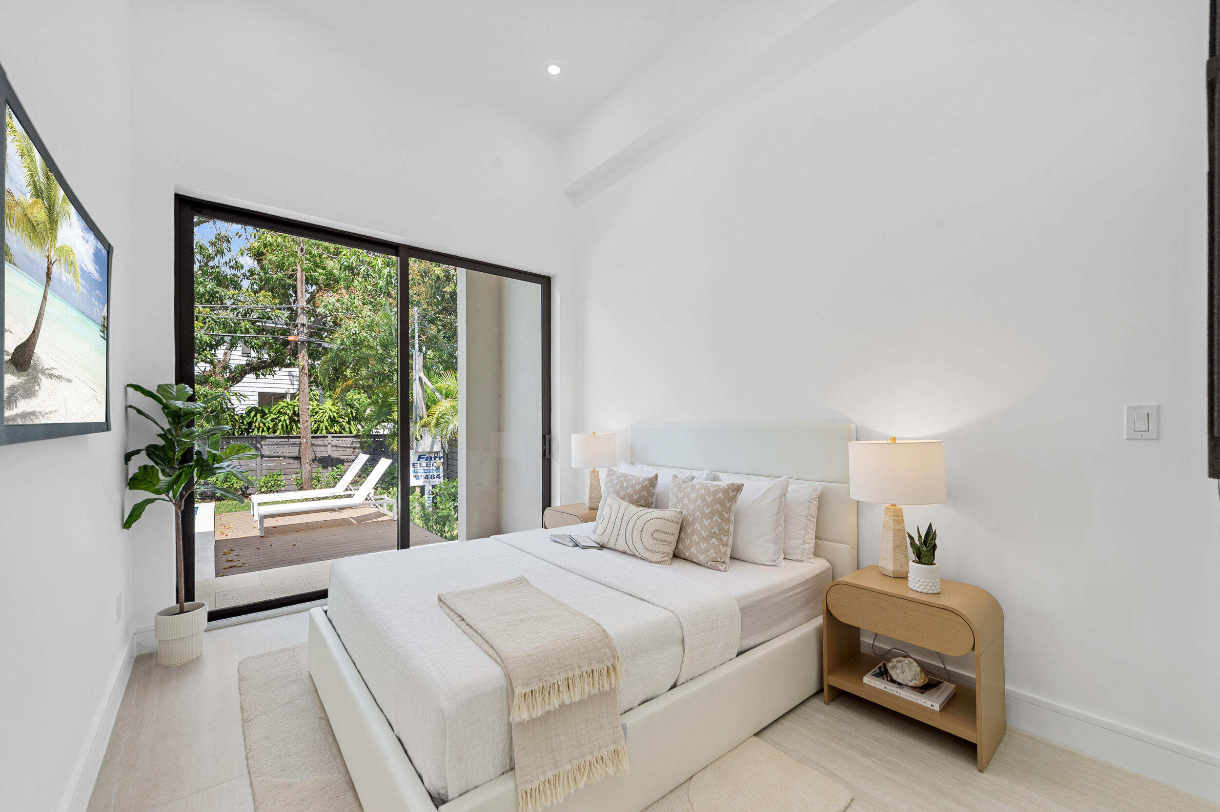 801 SE 6th Fort Lauderdale, FL 33301