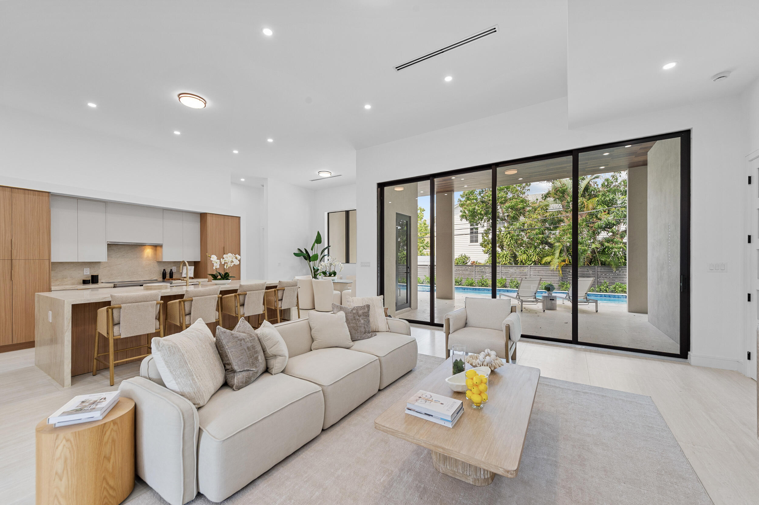 801 SE 6th Fort Lauderdale, FL 33301