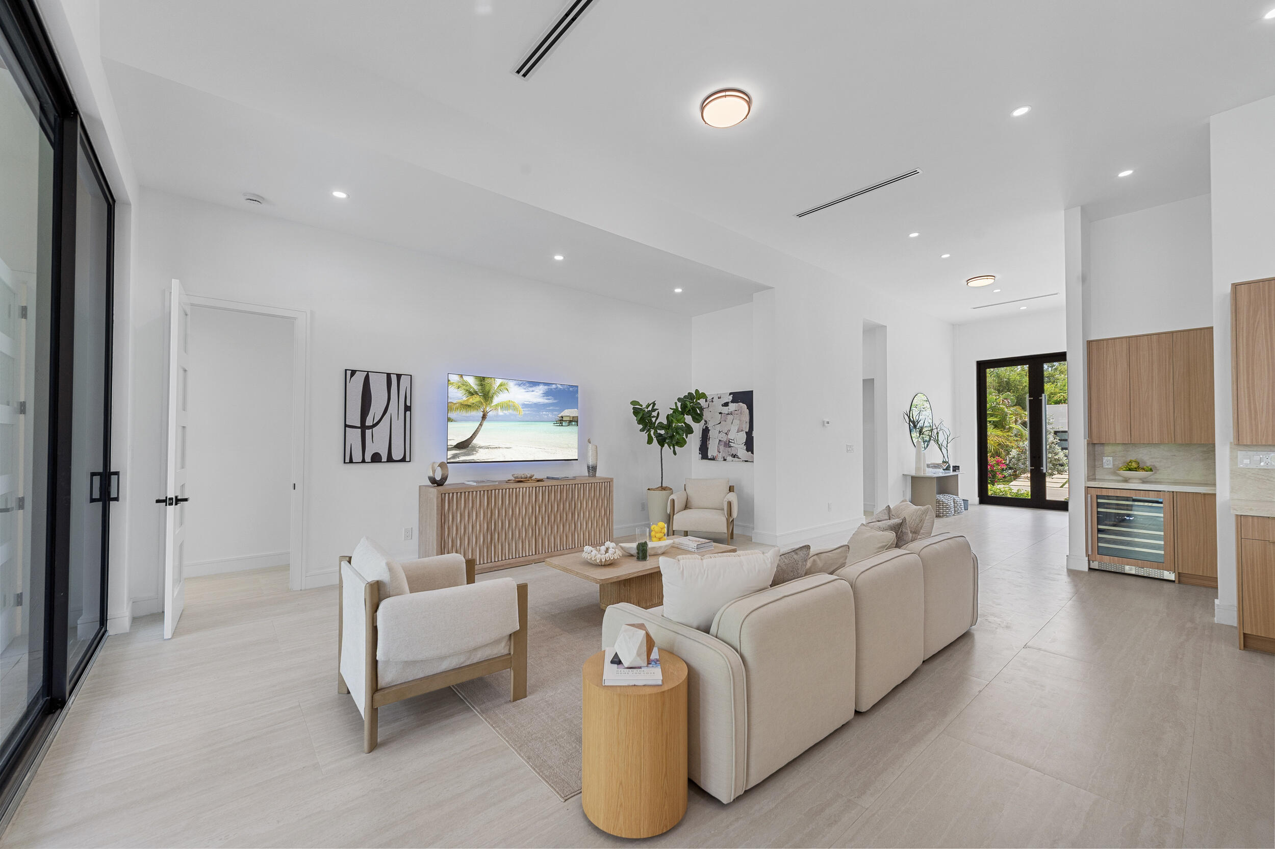 801 SE 6th Fort Lauderdale, FL 33301