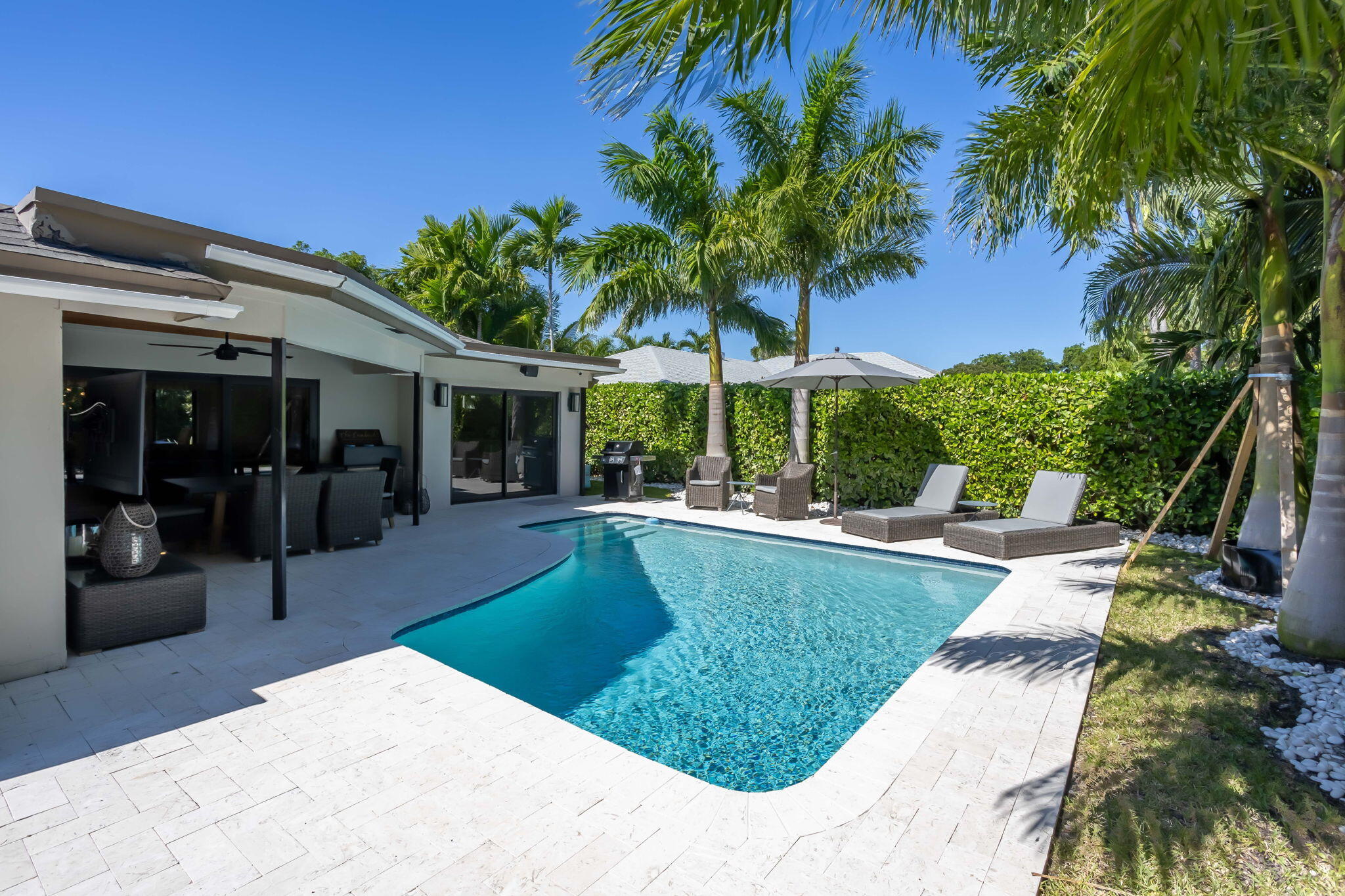 2520 SW 5th Boynton Beach, FL 33435