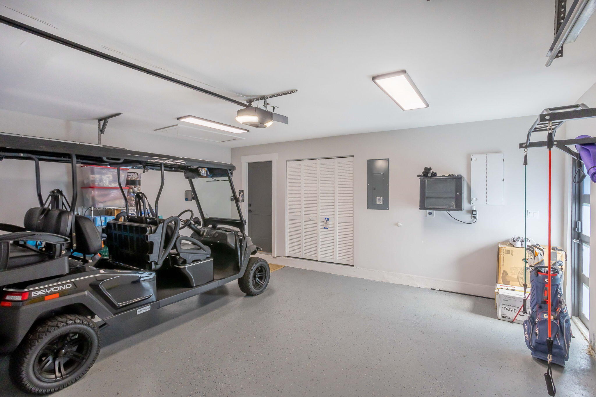 2520 SW 5th Boynton Beach, FL 33435