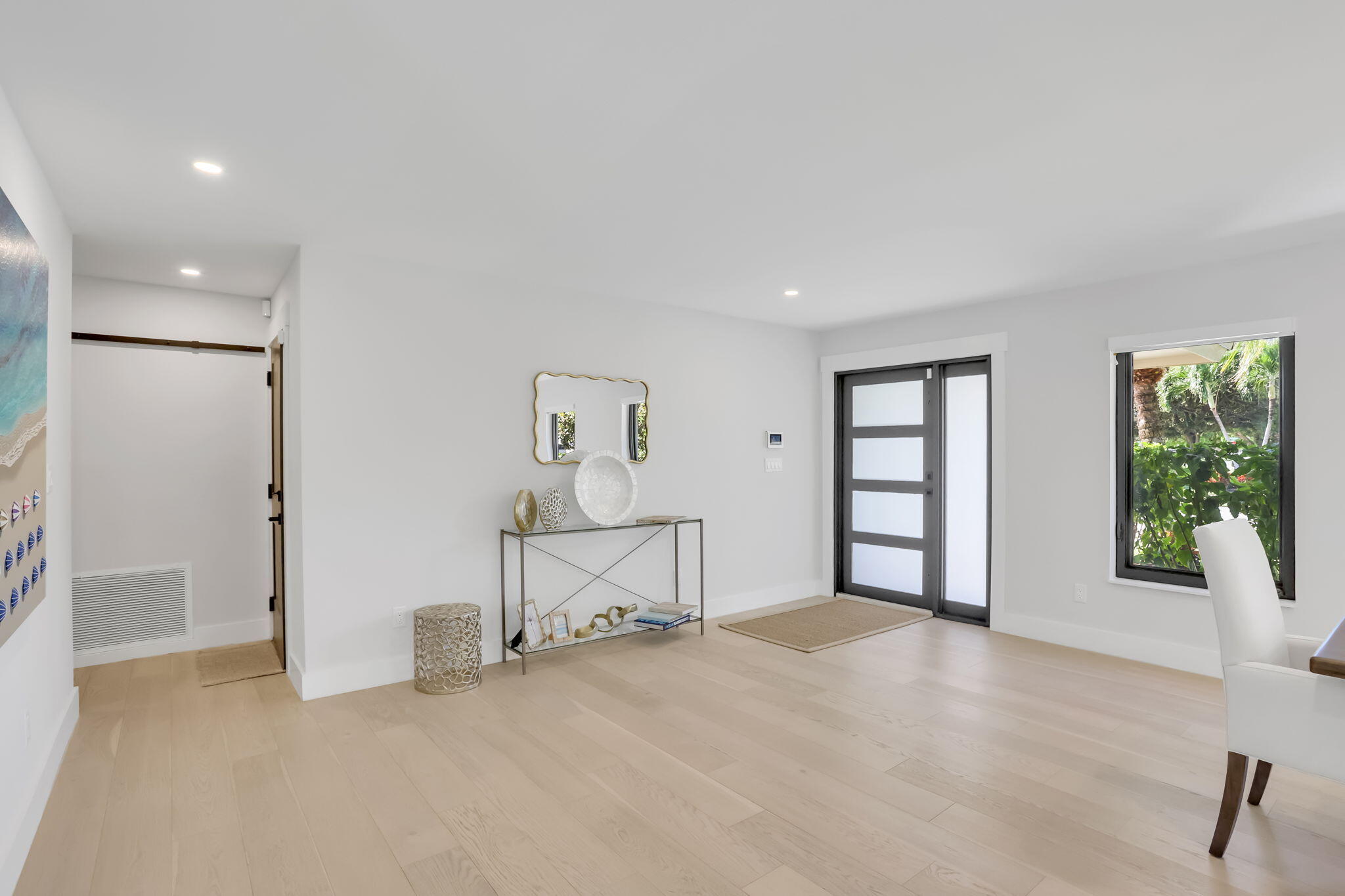 2520 SW 5th Boynton Beach, FL 33435