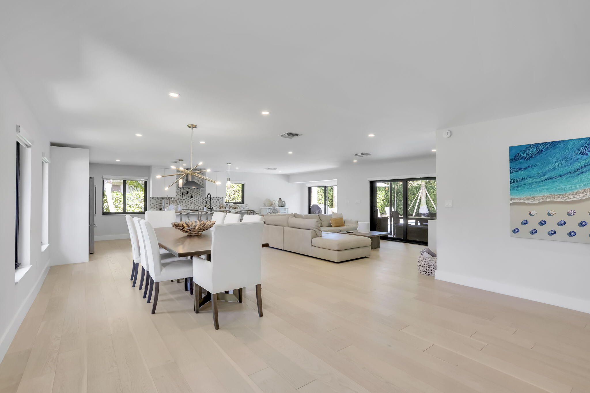 2520 SW 5th Boynton Beach, FL 33435