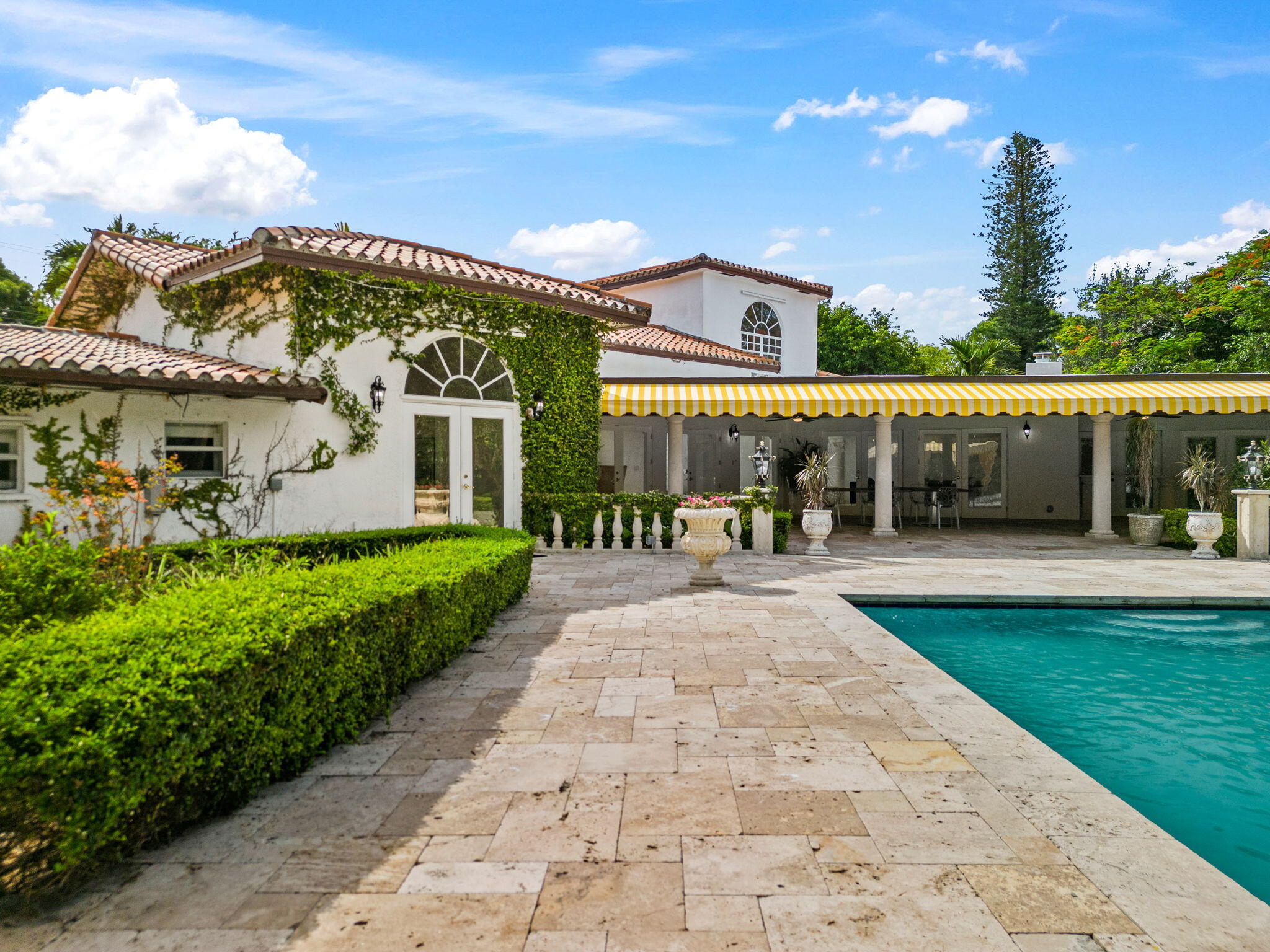 12300 Old Cutler Pinecrest, FL 33156