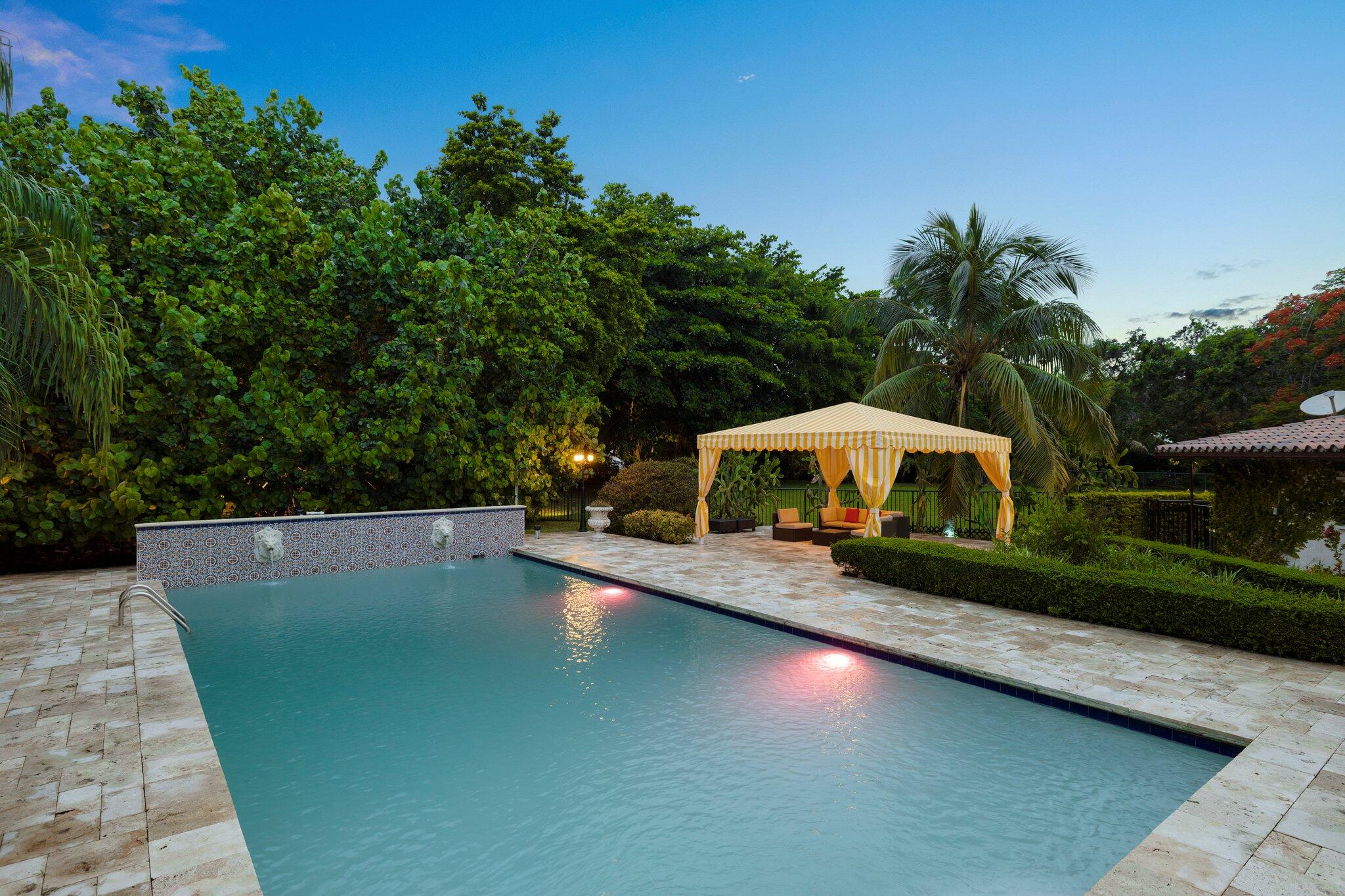 12300 Old Cutler Pinecrest, FL 33156