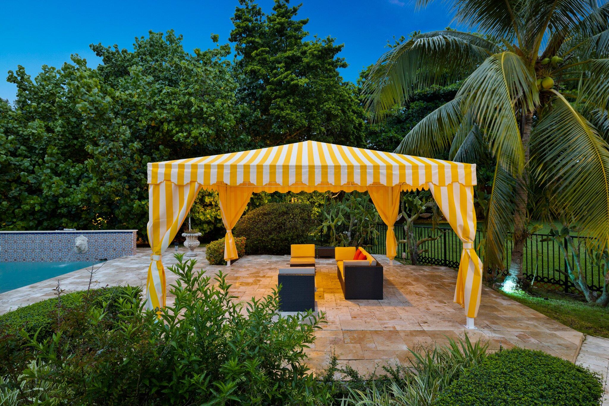 12300 Old Cutler Pinecrest, FL 33156