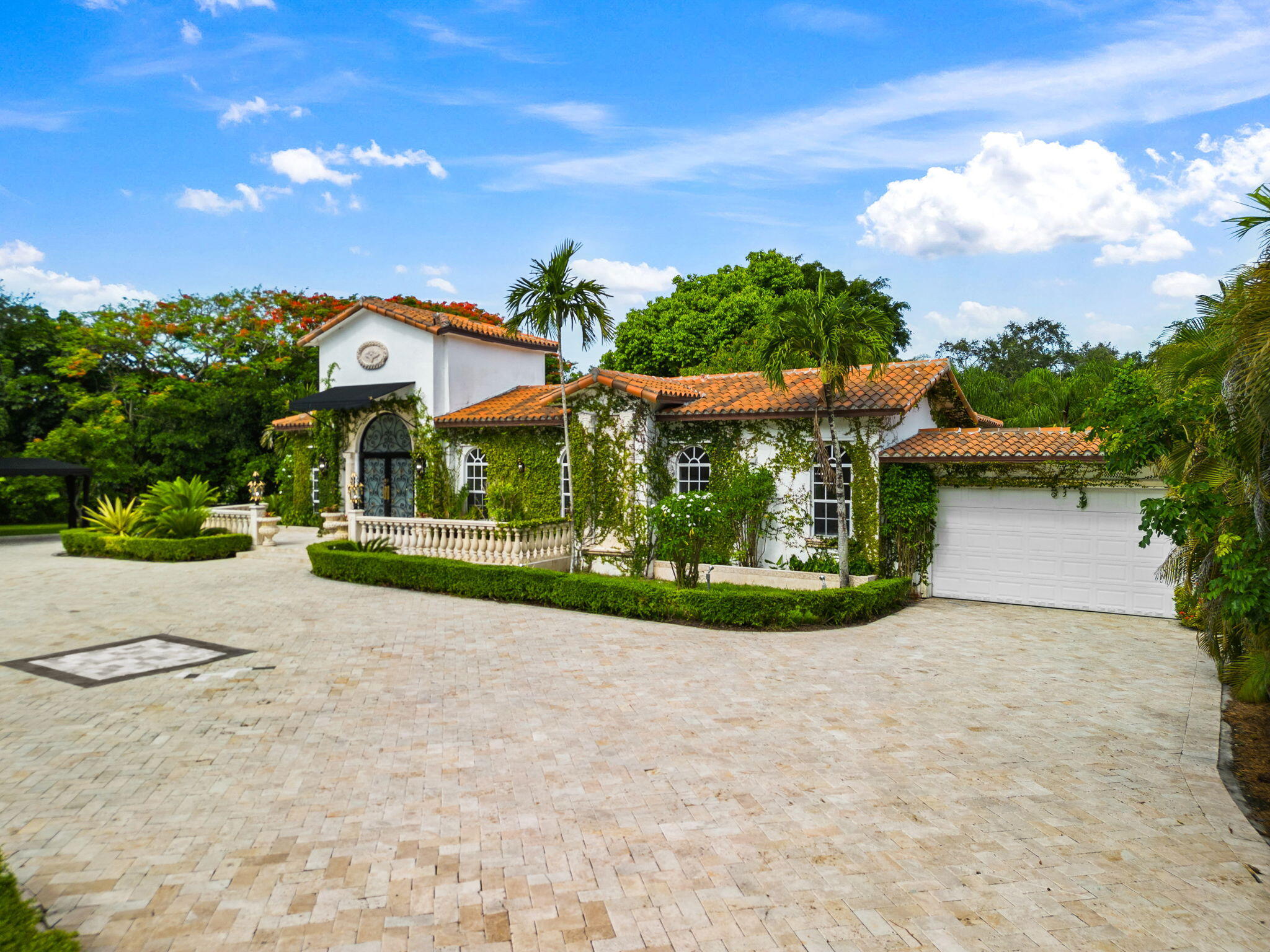 12300 Old Cutler Pinecrest, FL 33156