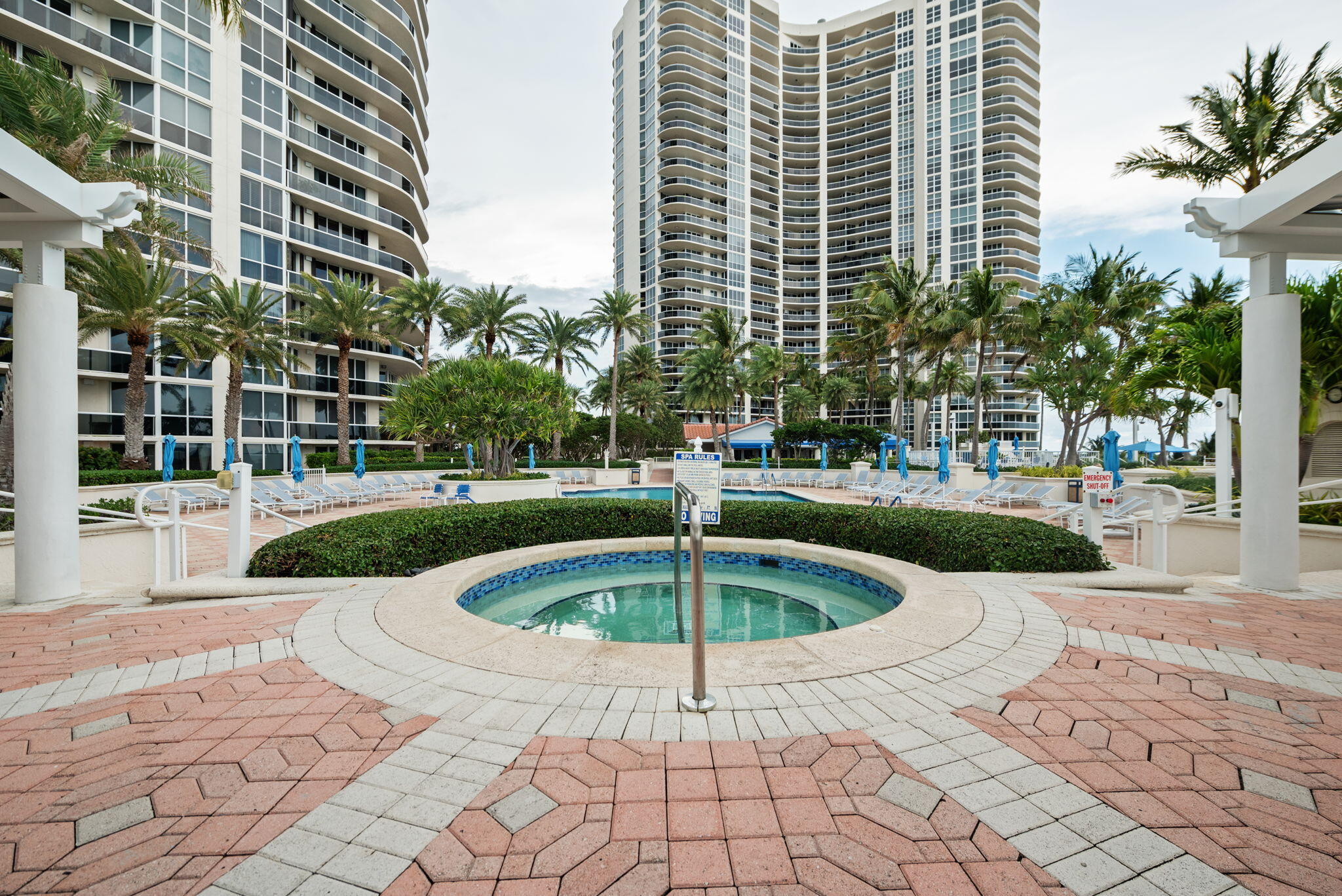 3200 N Ocean #801 Fort Lauderdale, FL 33308