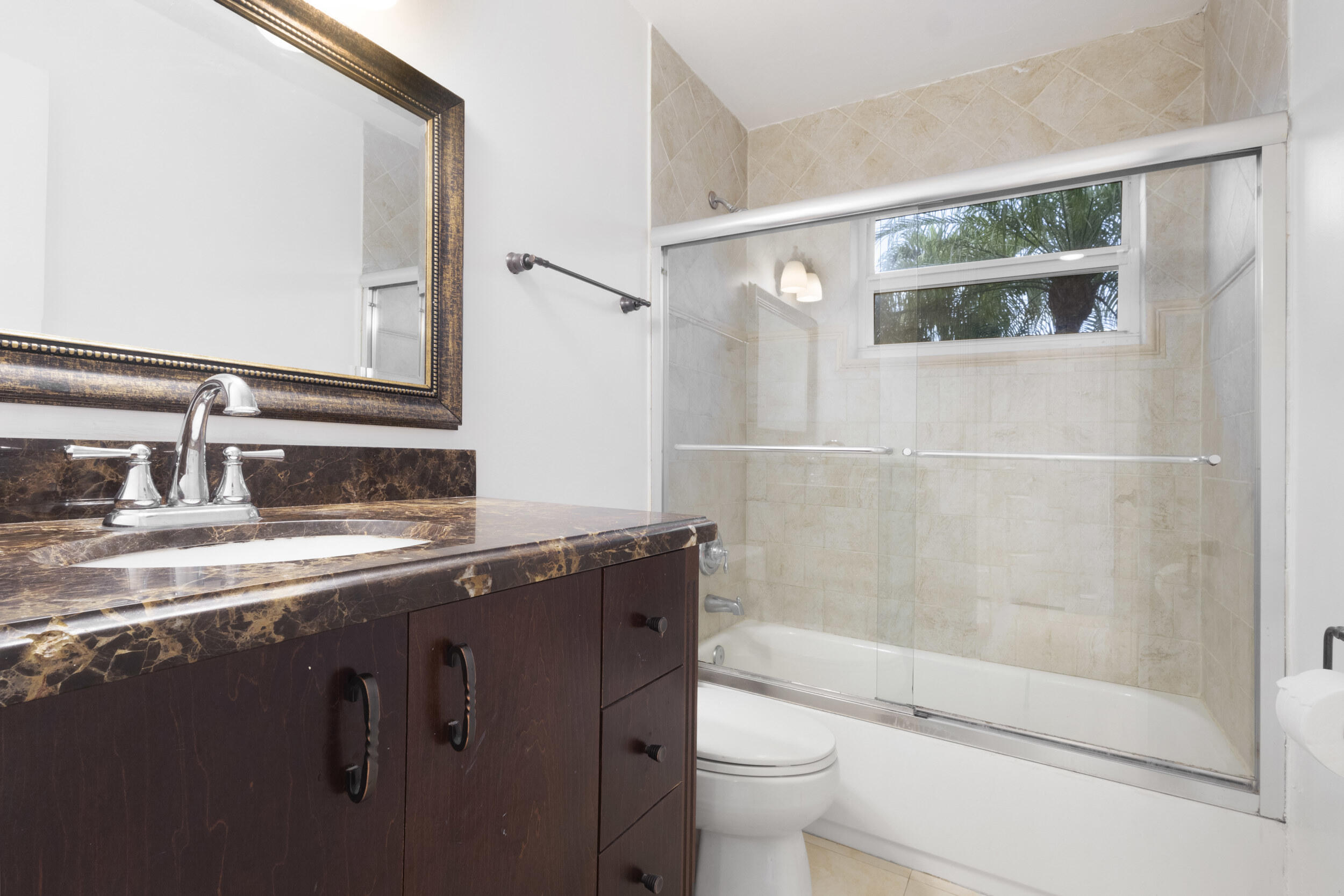 2940 NE 18th Pompano Beach, FL 33062