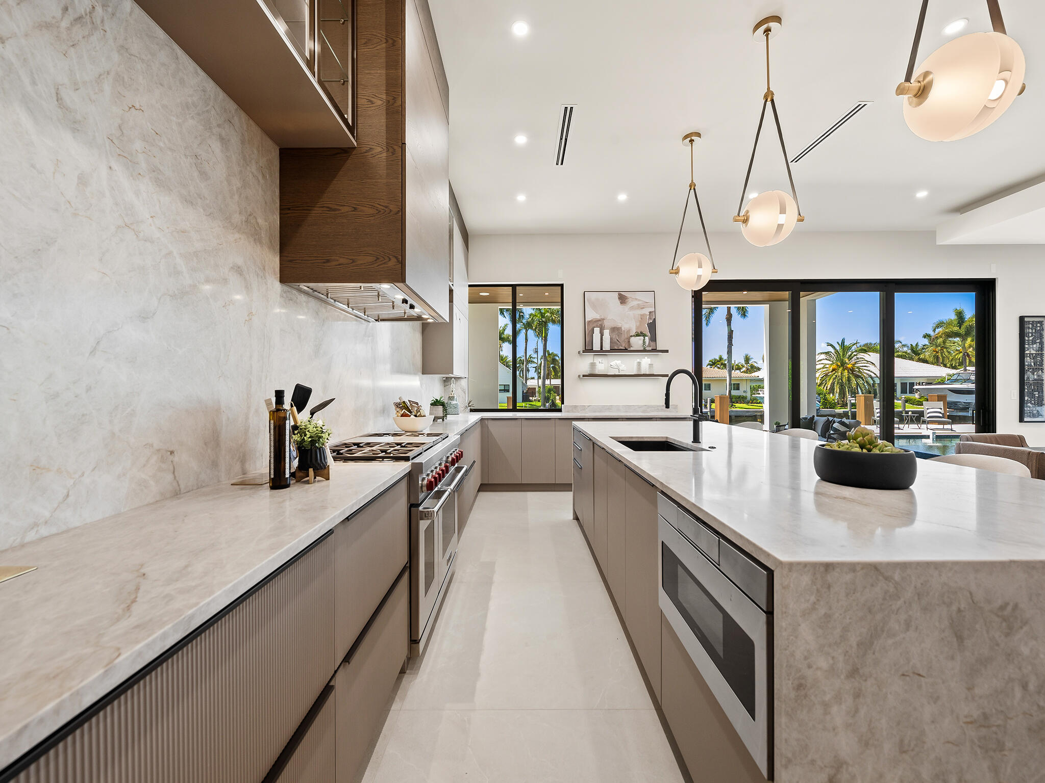 3110 NE 59th Fort Lauderdale, FL 33308